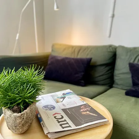 Het Atelier Nocleg ze śniadaniem *